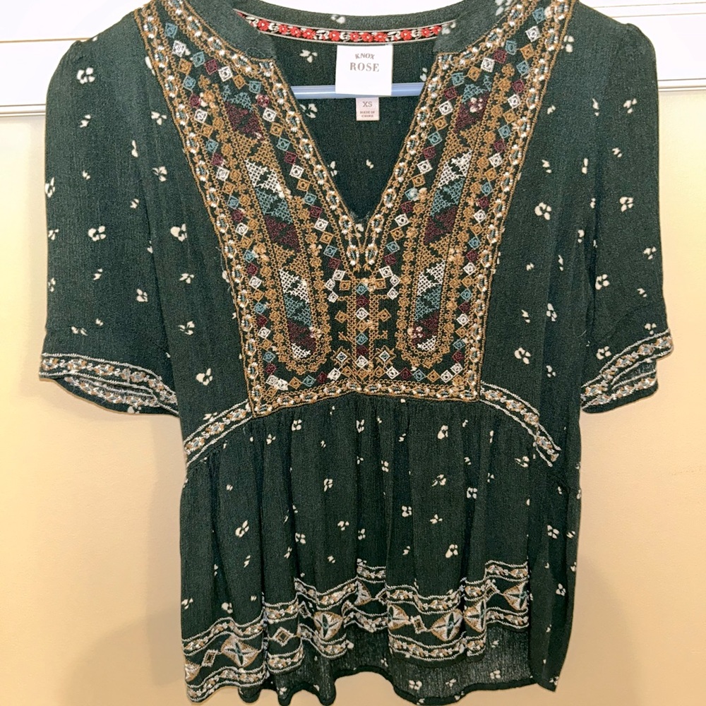 Knox Rose bohemian top